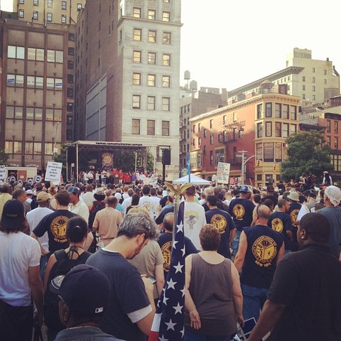 The crowd of union supporters and the stage in Union Square